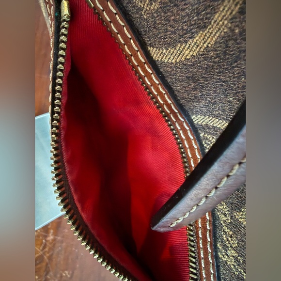 Dooney & Bourke Brown Heart Shoulder Bag - Picture 2 of 9